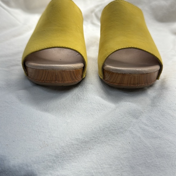 Dansko Sandals Sz 38 Excellent Condition - Picture 2 of 7